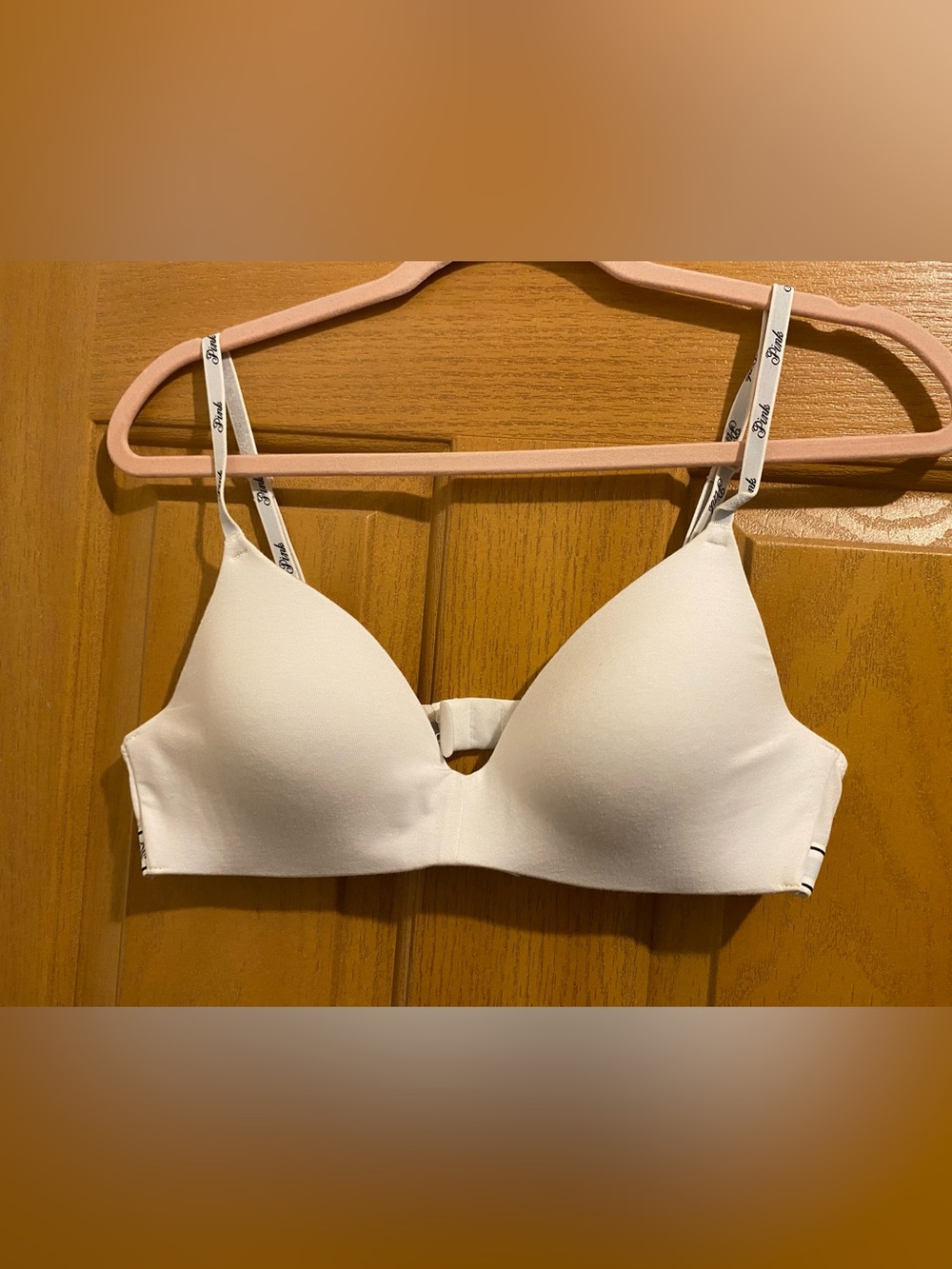 PINK Victoria's Secret Smooth White T-Shirt Bra with Branded Straps